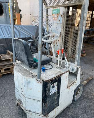 Carrello elevatore Fenwick usato ce