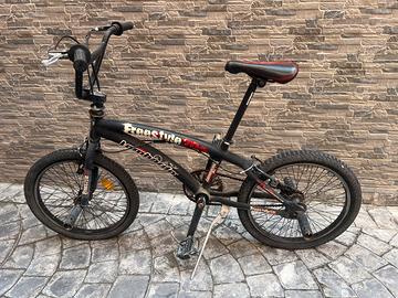 Bicicletta bmx lombardo freestyle
