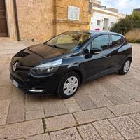 Renault clio 1.2 benzina GPL 75 cavalli Anno 2017