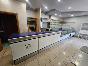 Bancone + cucina ristorazione bar tavola calda