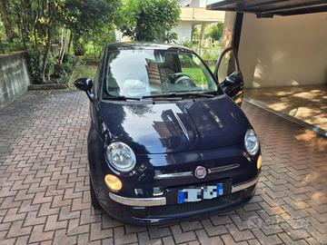 Fiat 500 blu 