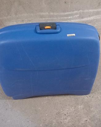2 valigie roncato e beauty case con combinazione 