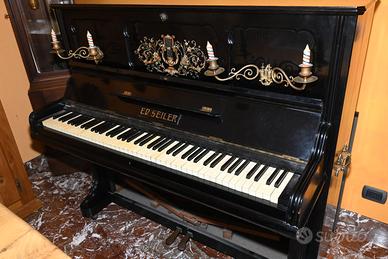 Pianoforte verticale ED SEILER