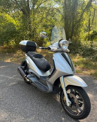 Piaggio Beverly 400