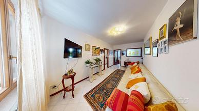 Appartamento al piano terra con ingresso indipende