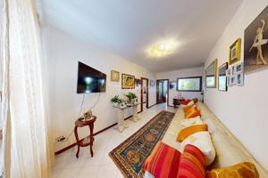 Appartamento al piano terra con ingresso indipende