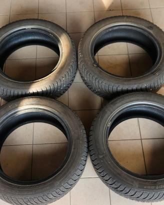 Pneumatici invernali Hankook