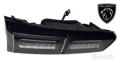 STOP POSTERIORE DESTRO A LED INTEGRATO NEL PORTELL