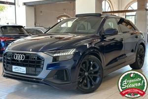 AUDI Q8 50TDI S LINE QUATTRO *TETTO*RADAR*360*MATR