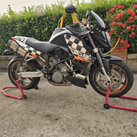 Super Duke 990