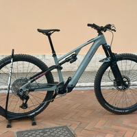 CUBE AMS HYBRID ONE44 TM 400X