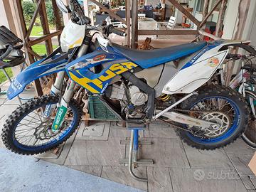 MOTO ENDURO 450