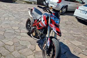 Ducati HYPERMOTARD