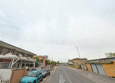 Ardea trilocale con terrazzo e posto auto