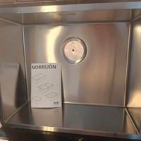 lavello cucina in acciaio nuovo