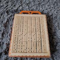 Domino vintage in plastica con custodia