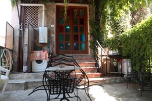 Last minute casa vacanza con giardino sul mare