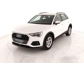 AUDI Q3 35 2.0 tdi Business