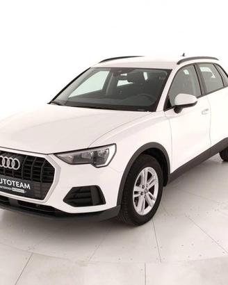 AUDI Q3 35 2.0 tdi Business