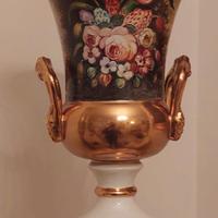 Vasi a cratere in porcellana dipinti a mano