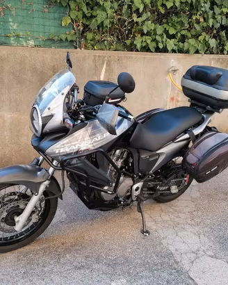 Honda Transalp 700 