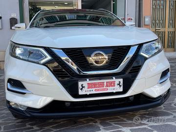 Nissan Qashqai 1.2 DIG-T N-Connecta FULL PERLATO