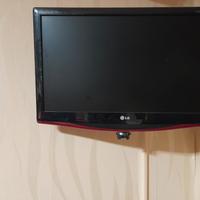 3 TV  23 pollici