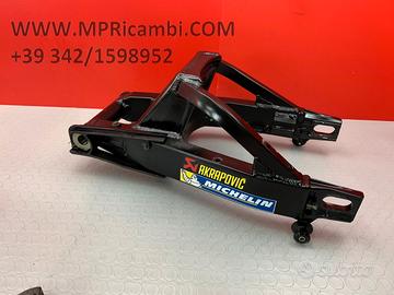 FORCELLONE POSTERIORE SUZUKI GSXR 1000 2003 2004 K