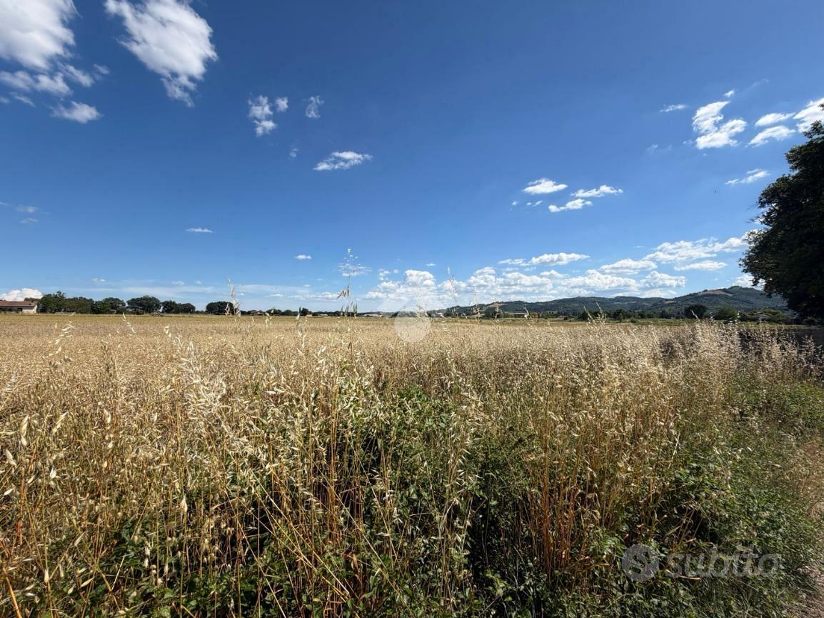 TER. AGRICOLO A GUBBIO - Vista 5