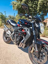 mv Agusta brutale 1090 r 