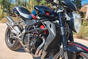 mv Agusta brutale 1090 r 
