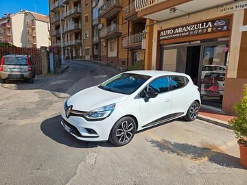 RENAULT CLIO 1500 DCI MOSCHINO KM CERTIFICATI