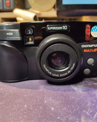 Olympus Superzoom 110 35 mm fotocamera compatta AF