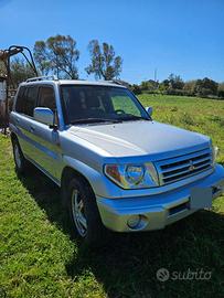 MITSUBISHI PAJERO 4X4
