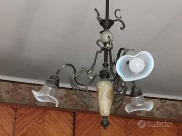 lampadario con tre campanelle