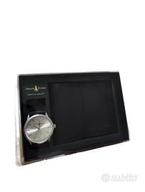 Set Elegante: Orologio e Portafogli in Pelle