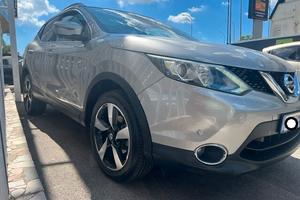 NISSAN QASHQAI TETTO PANORAMICO
