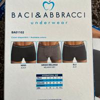 Boxer slip baci e abbracci