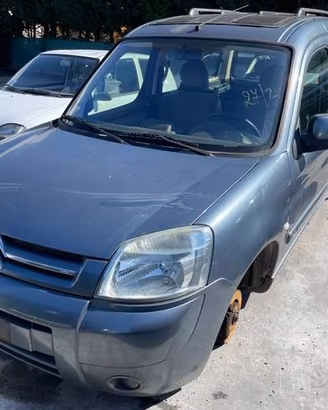 Ricambi usati per Citroen Berlingo 2.0 HDI 2005