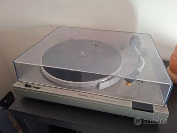 Giradischi Technics SL-303 vintage a cinghia