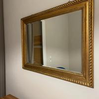 Stock Specchi con Cornice in legno Dorata