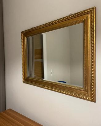 Stock Specchi con Cornice in legno Dorata