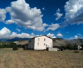 Casa di campagna a Sulmona - Via Albanese