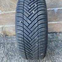 Ruote Hankook 4 stagioni 250/55R16