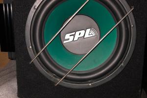 Subwoofer SPL + amplificatore Alpine 320W