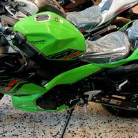 Kawasaki Ninja 400 2023 pronta consegna