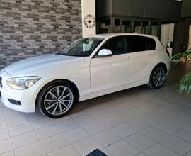 Bmw 118 118d 5p. Urban