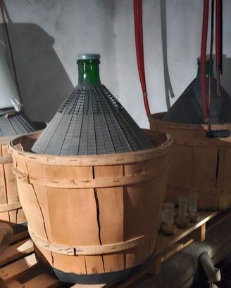 Damigiane  in vetro e legno