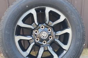 Cerchi e gomme Toyota Hilux NUOVI 265/60/18