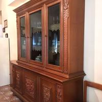 Sala da pranzo completa